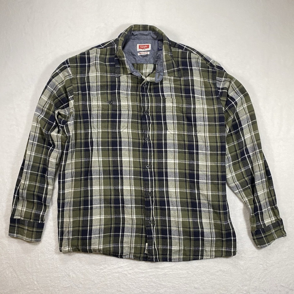 Wrangler Premium Shirt‎ Men's 2XL Green Tan Plaid Flannel Long Sleeve Button Up
